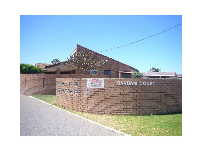 6/3 Sardam Place, Mahomets Flats WA 6530