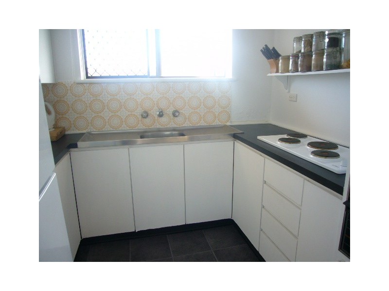 6/3 Sardam Place, Mahomets Flats WA 6530