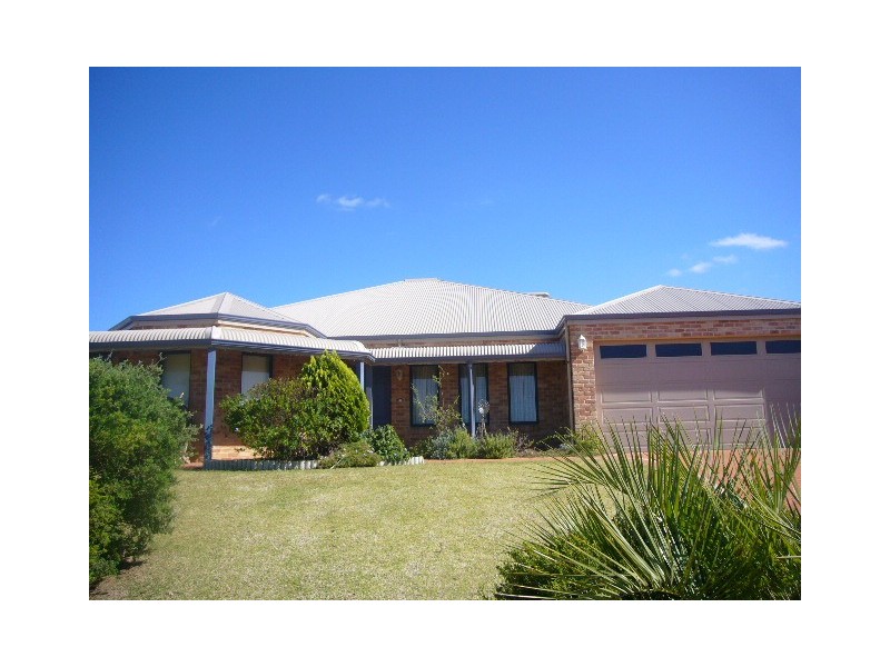 15 Basile Court, Wandina WA 6530
