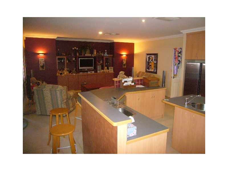 15 Basile Court, Wandina WA 6530