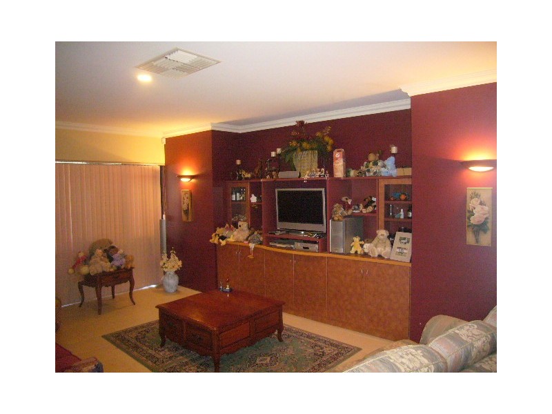 15 Basile Court, Wandina WA 6530