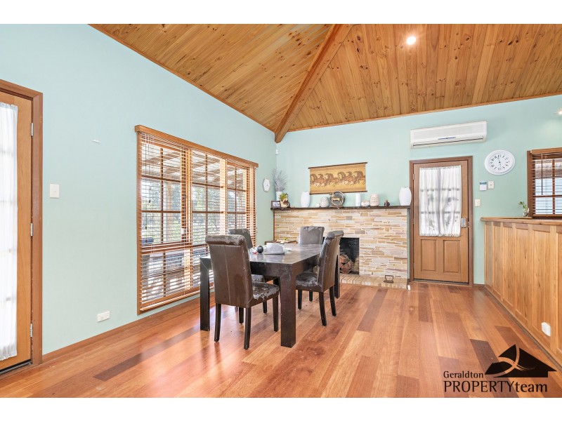 32 Polo Road, Deepdale WA 6532