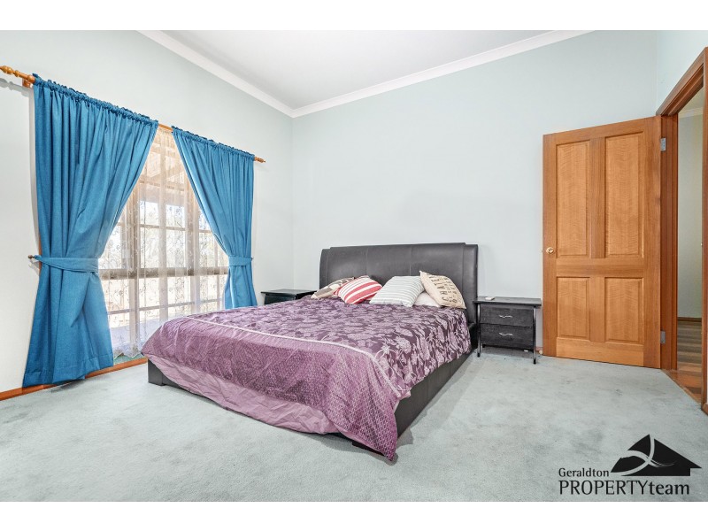 32 Polo Road, Deepdale WA 6532