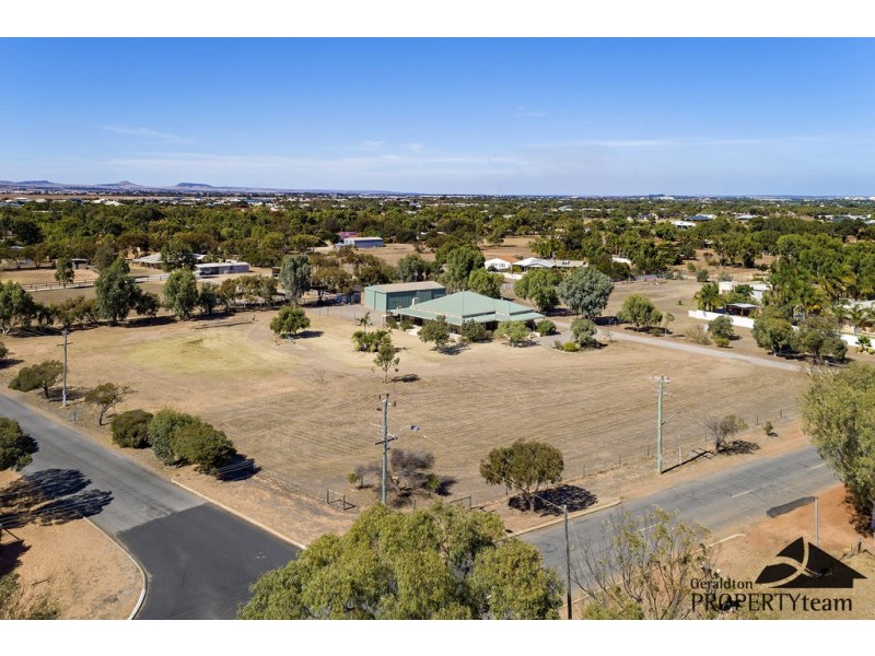 32 Polo Road, Deepdale WA 6532