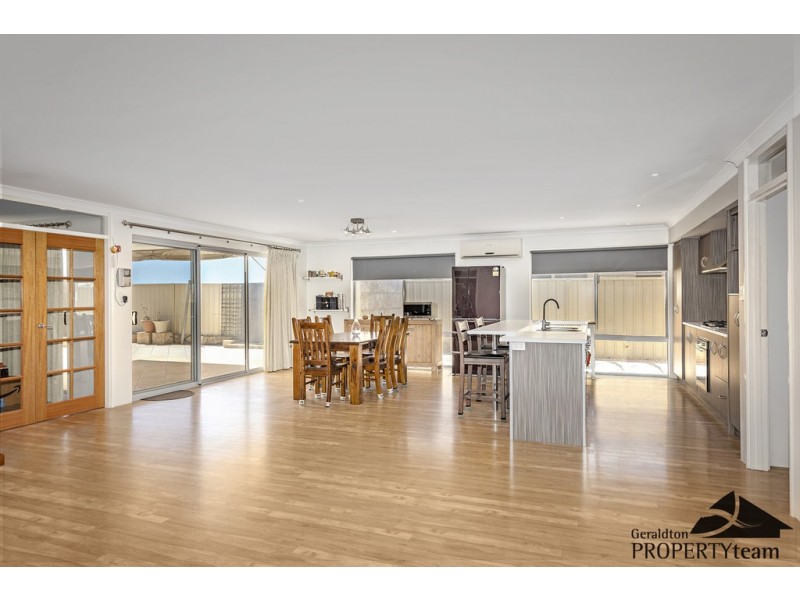 14 Yolanda Edge, Wandina WA 6530