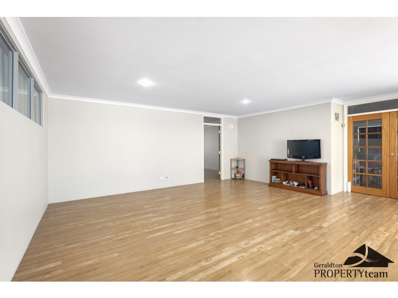 14 Yolanda Edge, Wandina WA 6530