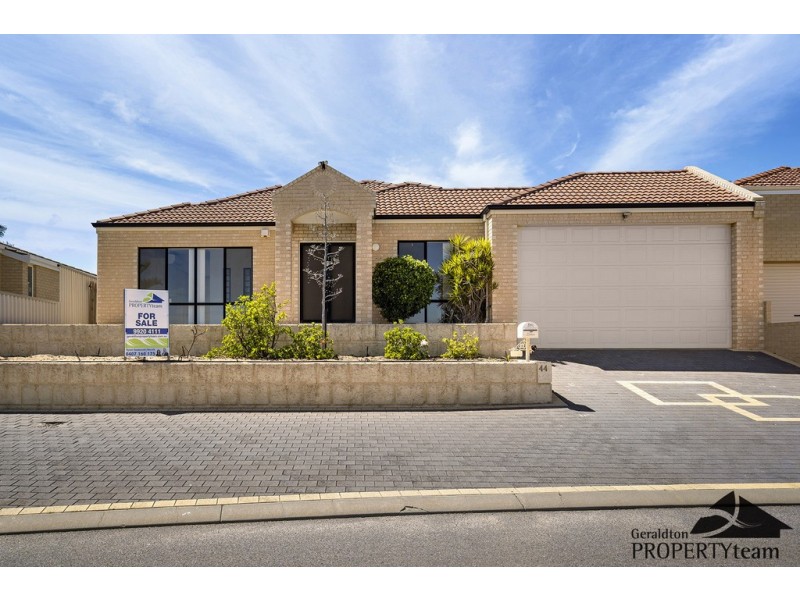 44 Ashton Close, Mount Tarcoola WA 6530