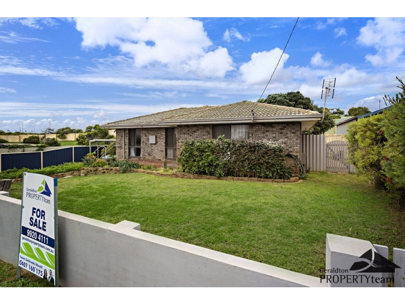 4 Glass Crescent, Mahomets Flats WA 6530