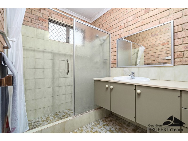 4 Glass Crescent, Mahomets Flats WA 6530