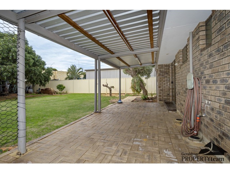 4 Glass Crescent, Mahomets Flats WA 6530