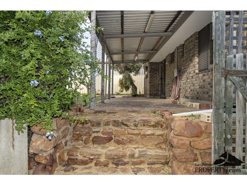 4 Glass Crescent, Mahomets Flats WA 6530