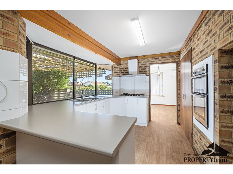 6 Eastern Road, Geraldton WA 6530