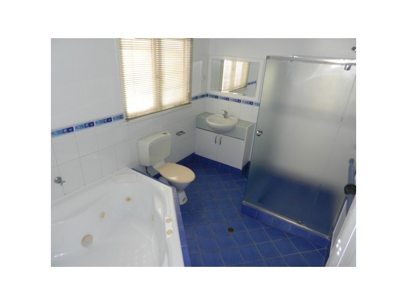 142 Augustus St, Geraldton WA 6530