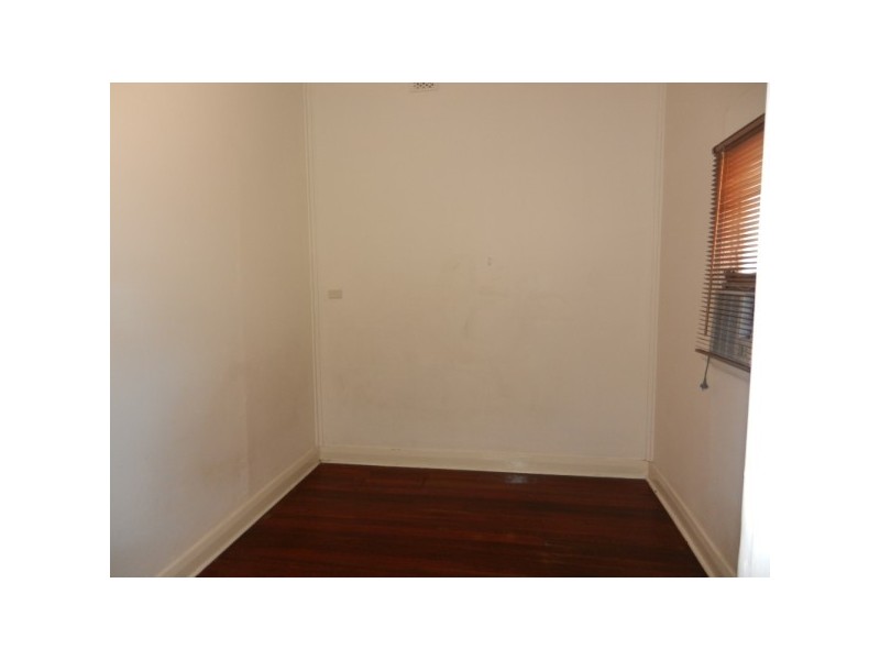 142 Augustus St, Geraldton WA 6530