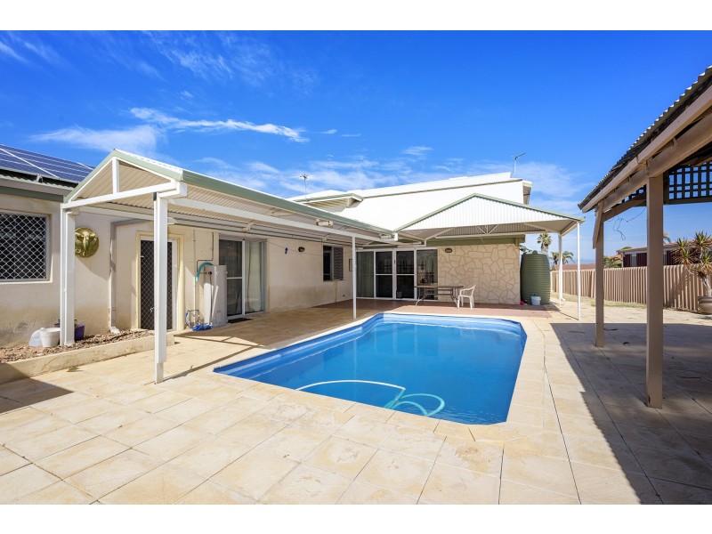 1 Martin Street, Mount Tarcoola WA 6530