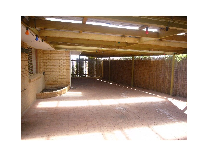 3/11  Hadda Way, Mahomets Flats WA 6530