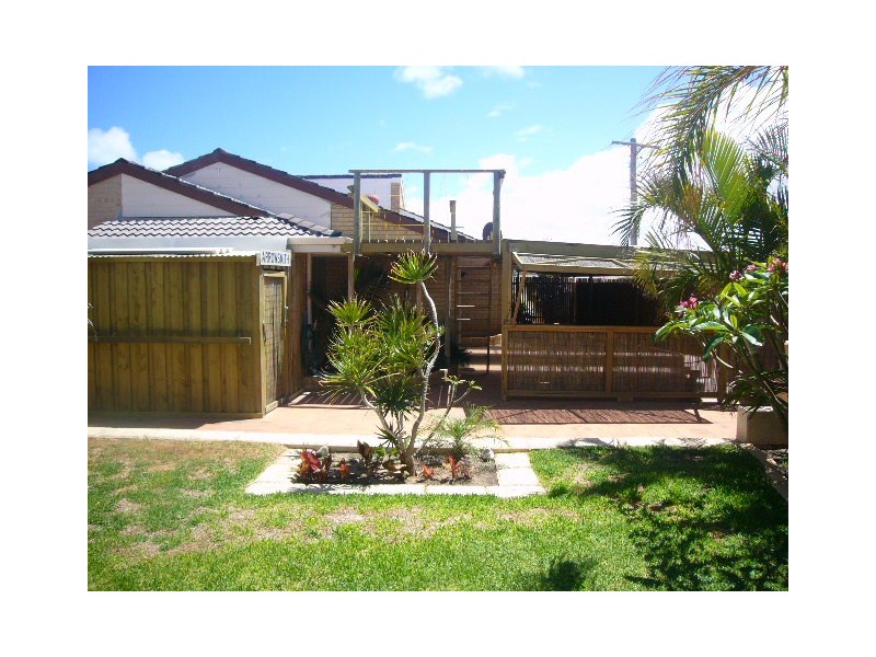3/11  Hadda Way, Mahomets Flats WA 6530