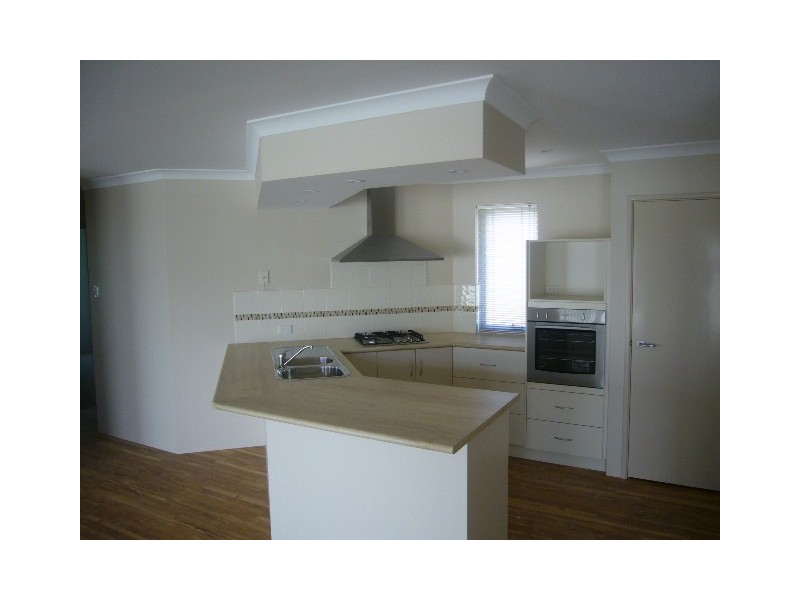 25 Wanda Circle, Wandina WA 6530