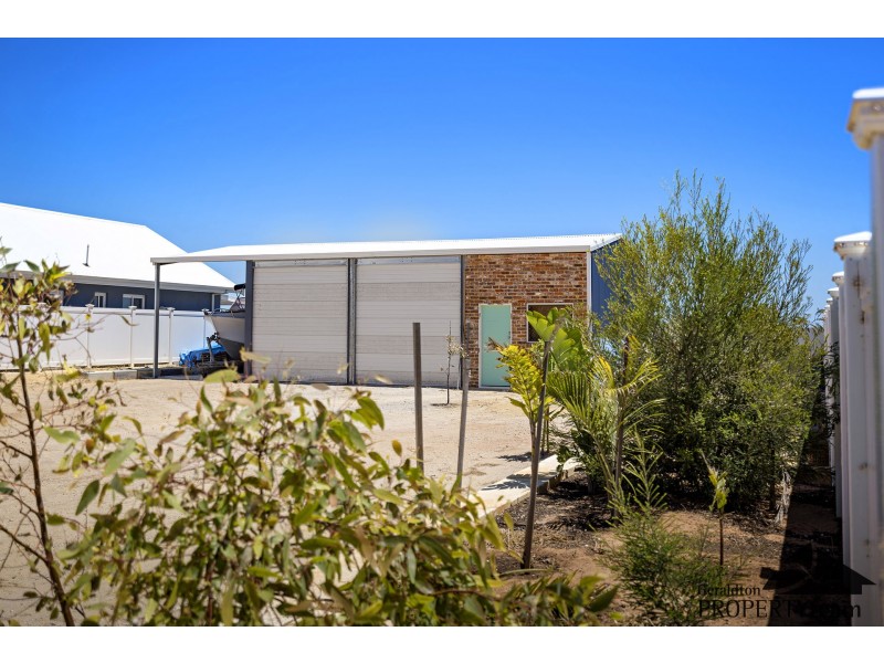 3 Benedtictine Drive, Port Denison WA 6525
