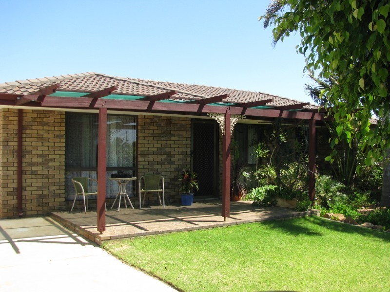 50 Glass Cres, Mahomets Flats WA 6530