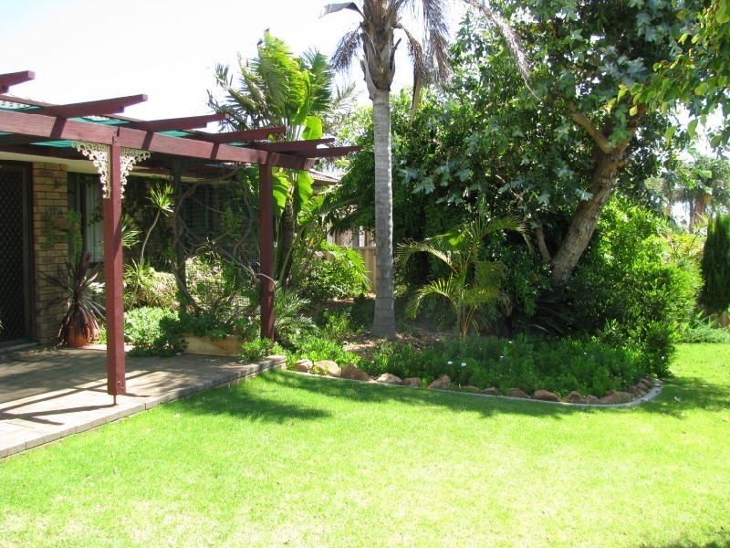 50 Glass Cres, Mahomets Flats WA 6530