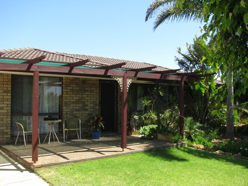 50 Glass Cres, Mahomets Flats WA 6530