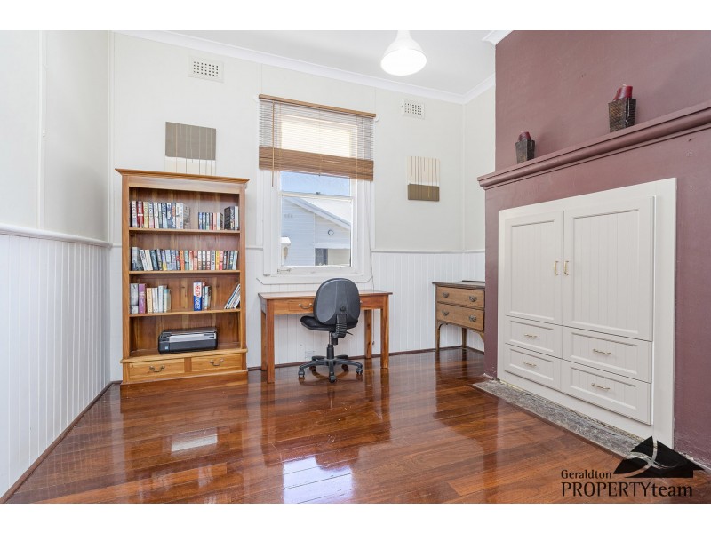 170 Augustus Street, Beachlands WA 6530