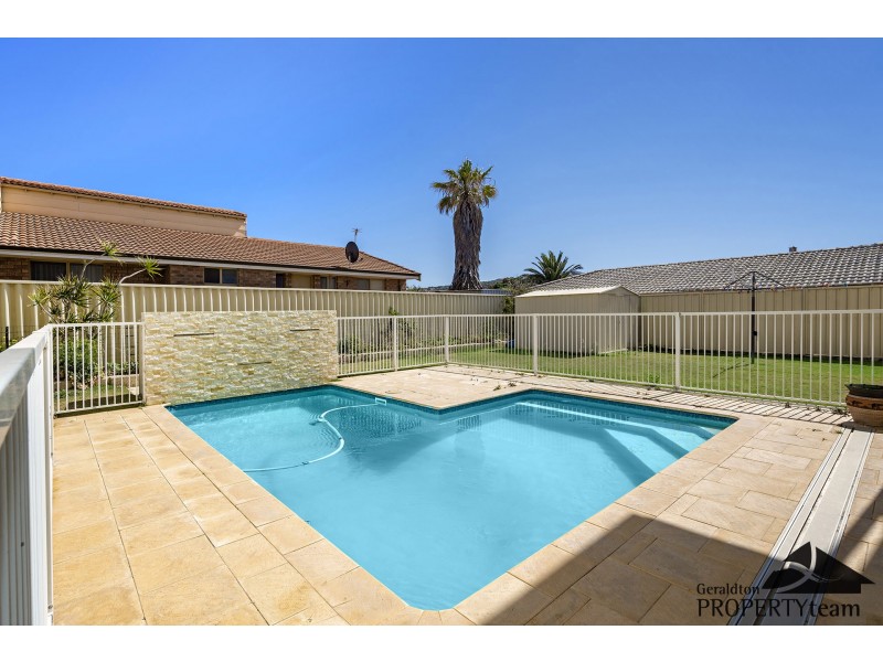 1 Queenscliff Close, Tarcoola Beach WA 6530