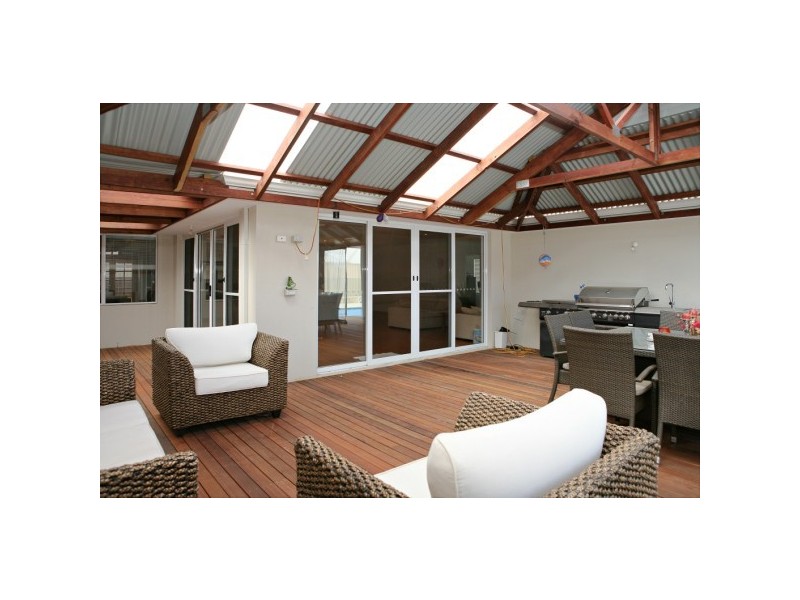 3 Crusader Heights, Wandina WA 6530