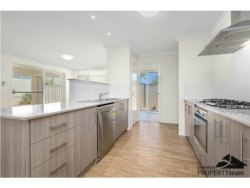 4 Bofey Close, Utakarra WA 6530