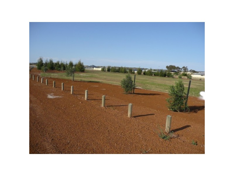 6 Reflection Cove, Drummond Cove WA 6532