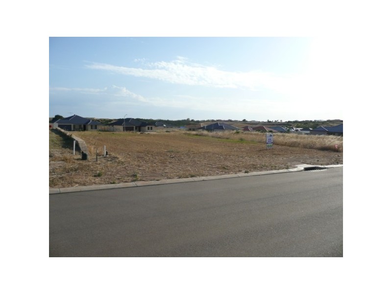 6 Reflection Cove, Drummond Cove WA 6532