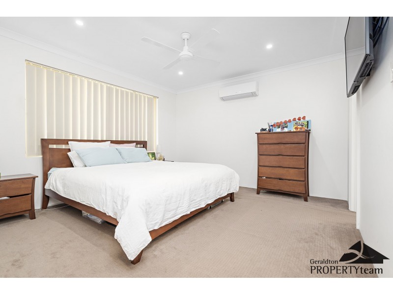 9 Colonen Street, Wandina WA 6530