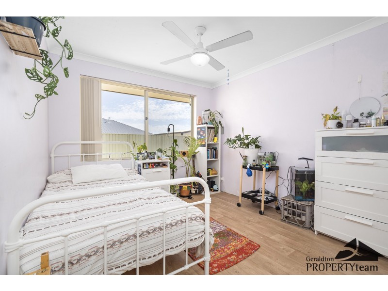 9 Colonen Street, Wandina WA 6530