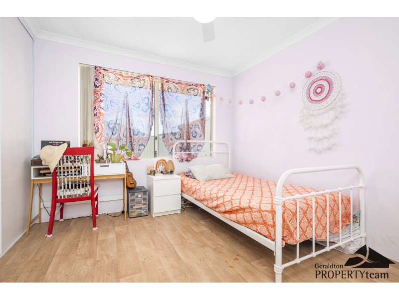 9 Colonen Street, Wandina WA 6530