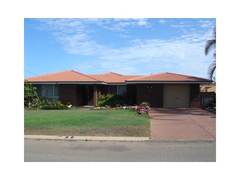 3 Snell Court, Tarcoola Beach WA 6530