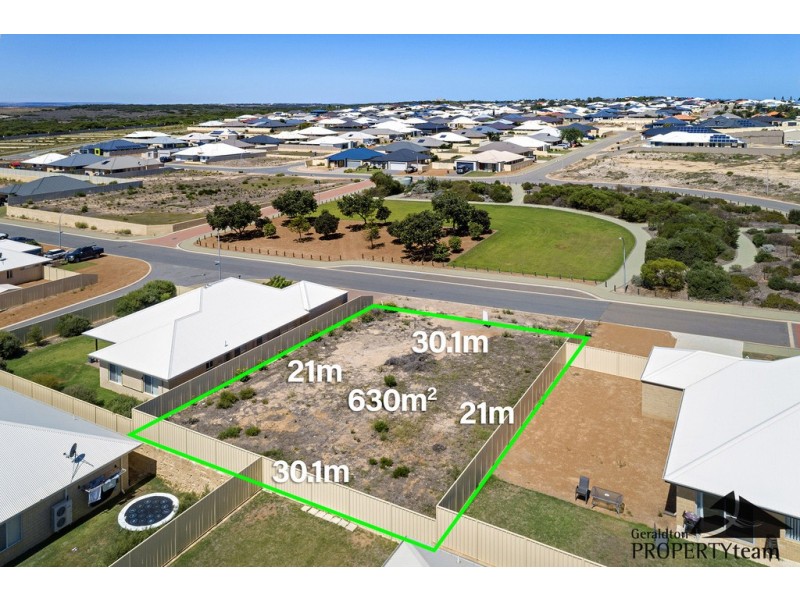 4 Herbert Street, Wandina WA 6530