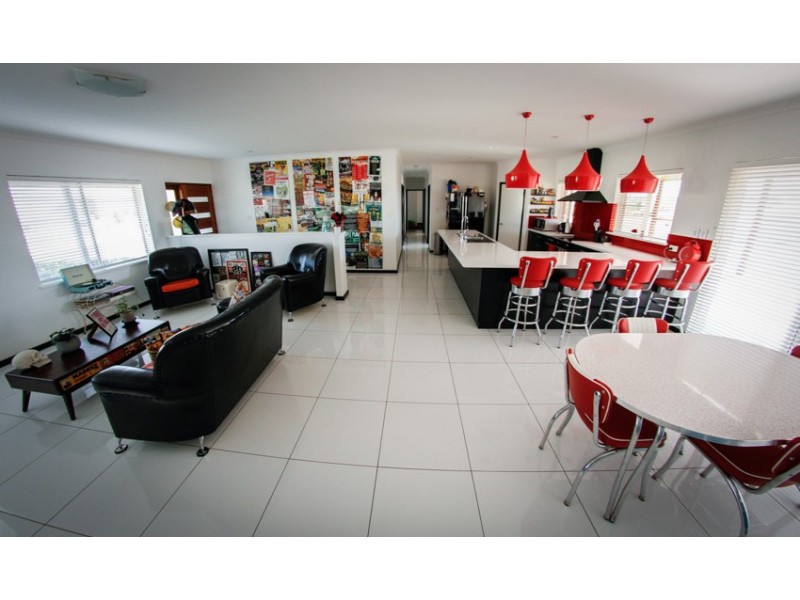 5 Myrtle Road, Strathalbyn WA 6530