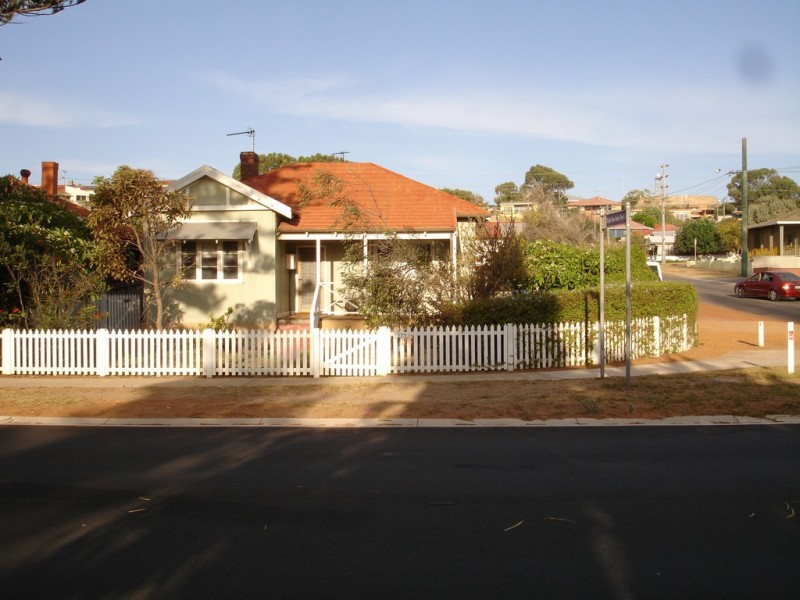 171 Durlacher Street, Geraldton WA 6530