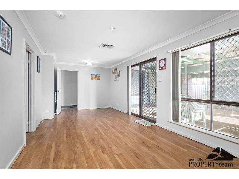 14 McAleer Drive, Mahomets Flats WA 6530
