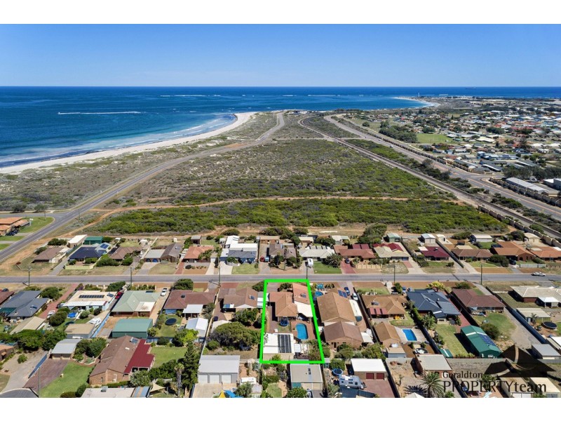 14 McAleer Drive, Mahomets Flats WA 6530