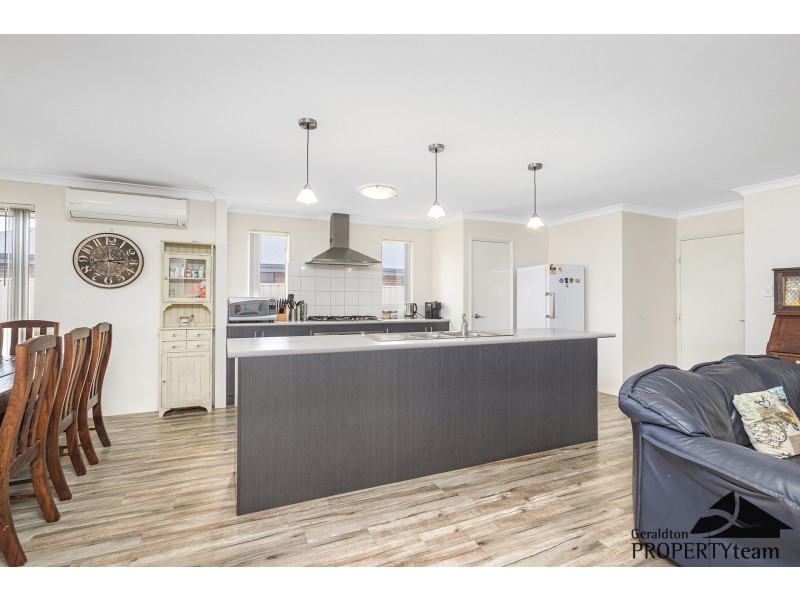 3 Periwinkle Street, Drummond Cove WA 6532