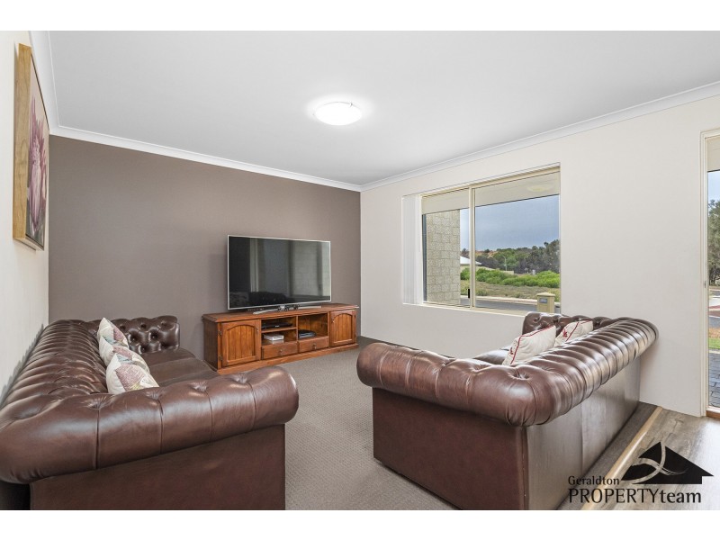 3 Periwinkle Street, Drummond Cove WA 6532