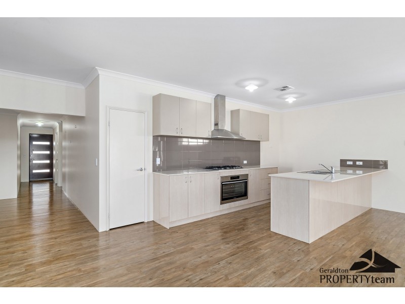 12 Viewpoint Mews, Drummond Cove WA 6532