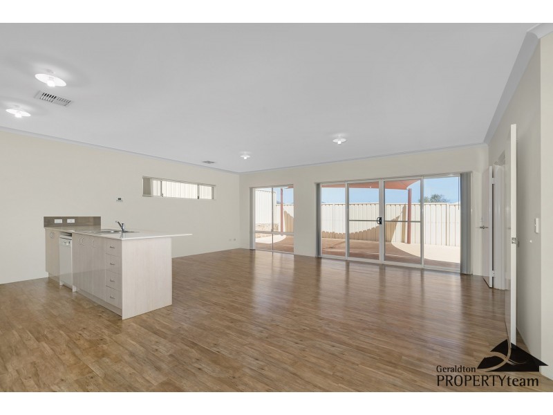 12 Viewpoint Mews, Drummond Cove WA 6532