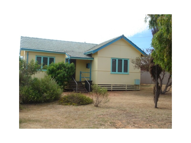 65 Whitfield Street, Beachlands WA 6530