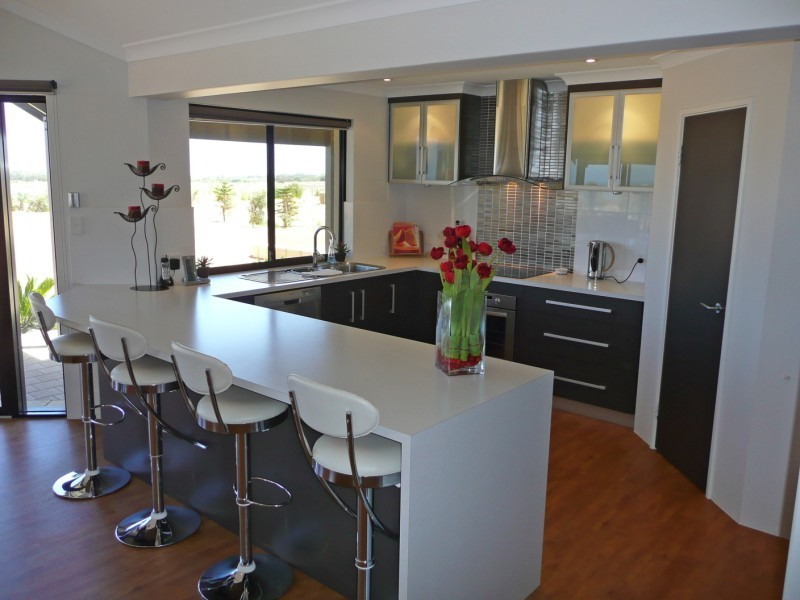 150 Parmelia Blvd, White Peak WA 6532