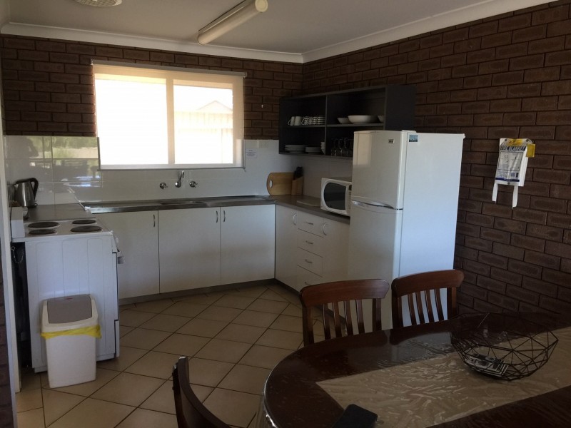 4/75 Eastern Road, Geraldton WA 6530