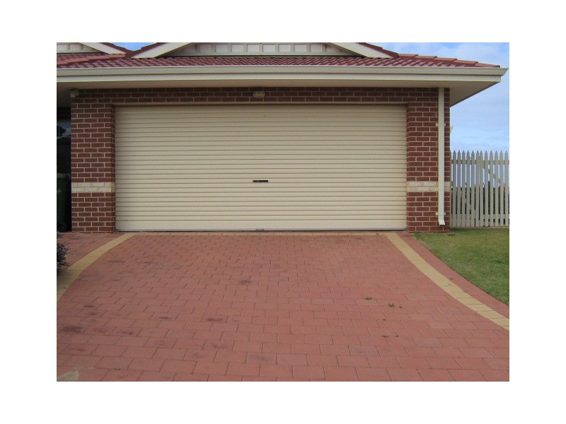 16 Pelican Rise, Wandina WA 6530