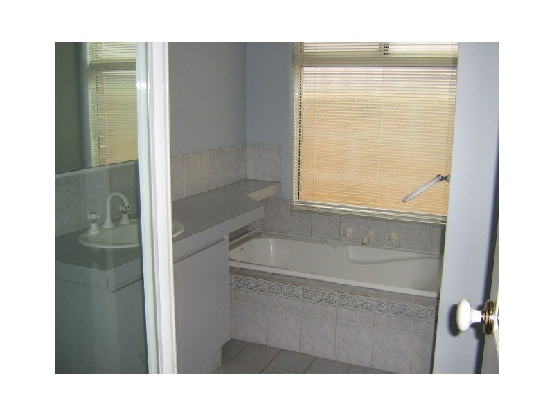 16 Pelican Rise, Wandina WA 6530